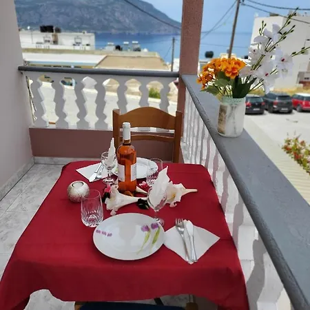 Διαμέρισμα Roumeliotis House *