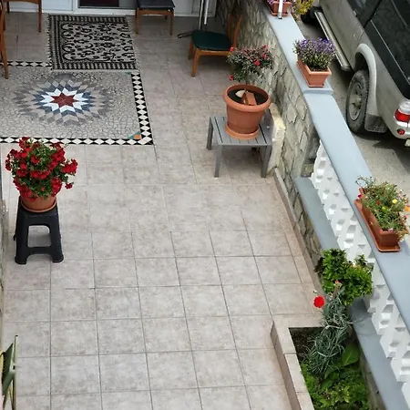 Apartment Roumeliotis House *