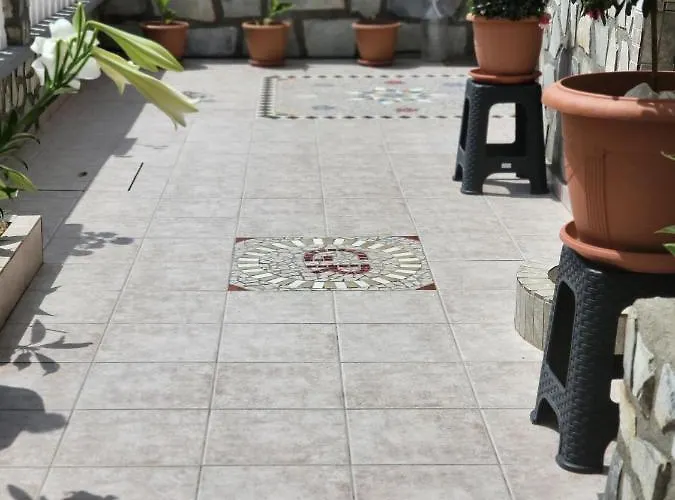 Apartman Roumeliotis House *