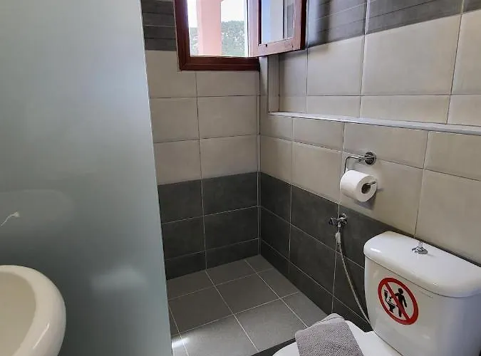 Apartman Roumeliotis House *